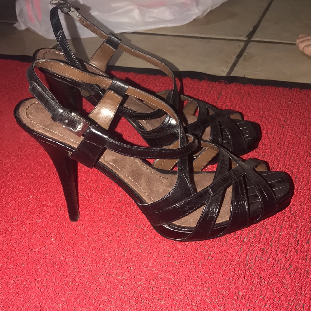 NEW “Nine West” Heels !